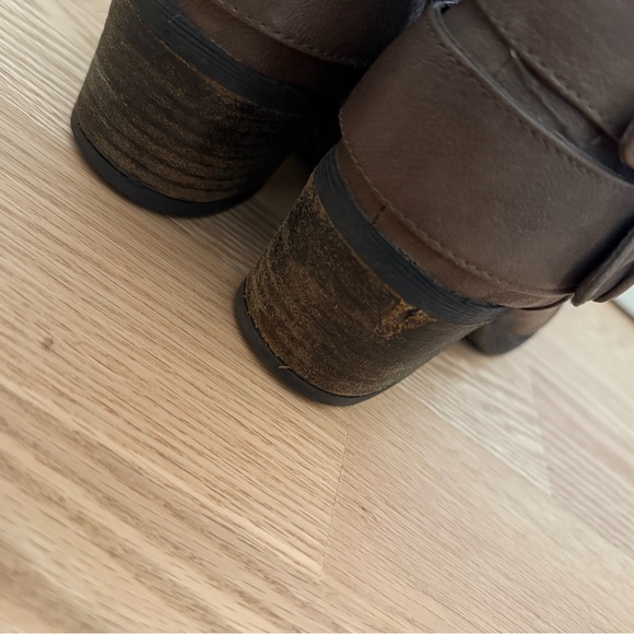 Brown Leather Knee-High Boots - Picture 6 of 8